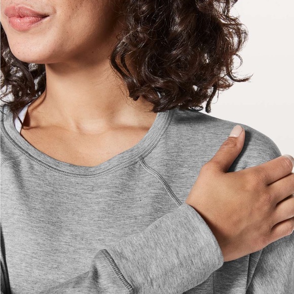 Lululemon reversible pullover crew neck - Picture 4 of 10